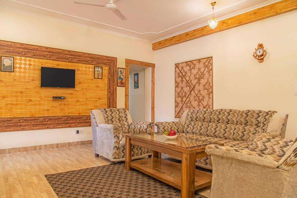 Valley View Family Unit Kasauli Exterior foto